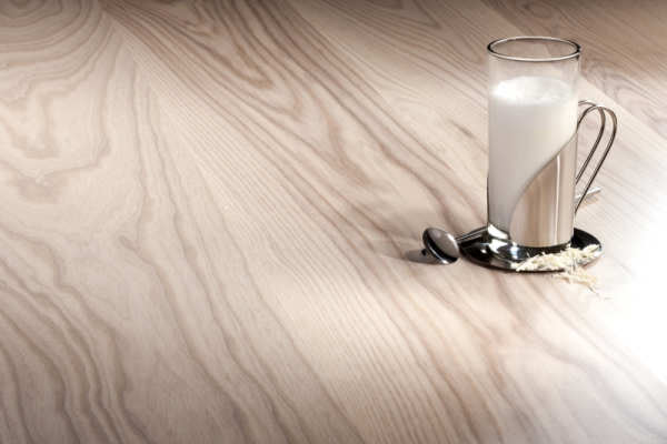 Landhausdiele  Esche MILKSHAKE Grande